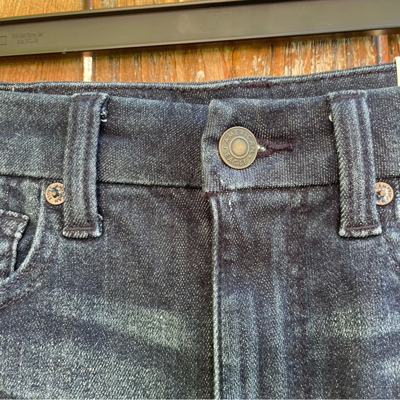 AMERICAN EAGLE Curvy Super Hi Rise Shortie Stretch Women's Denim Shorts Size 4 - Picture 2 of 11